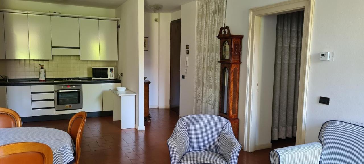 Appartamento Casa Preziosa - Salò Esterno foto